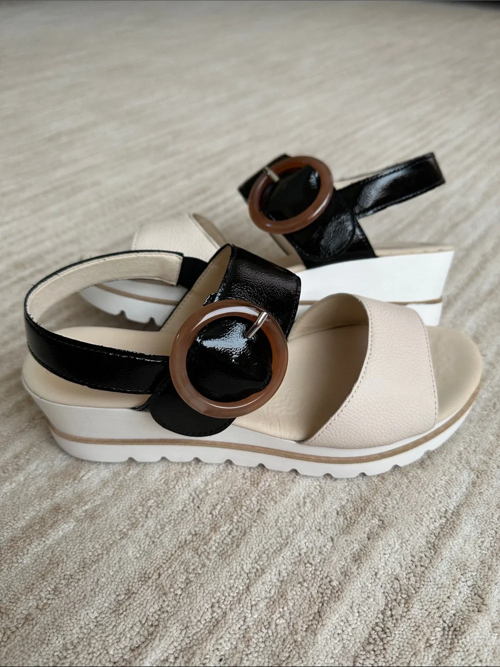 GABOR Freya Wedge Platform Sandal Beige with Black Patent Size UK 6.5 | US 9